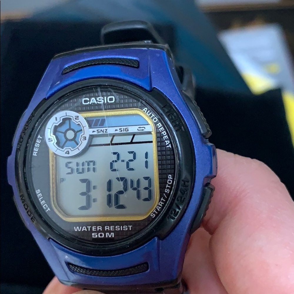 BOGO Casio watch - Picture 5 of 5